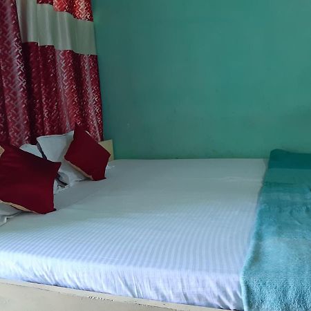 Goroomgo Tapati Villa Puri Εξωτερικό φωτογραφία