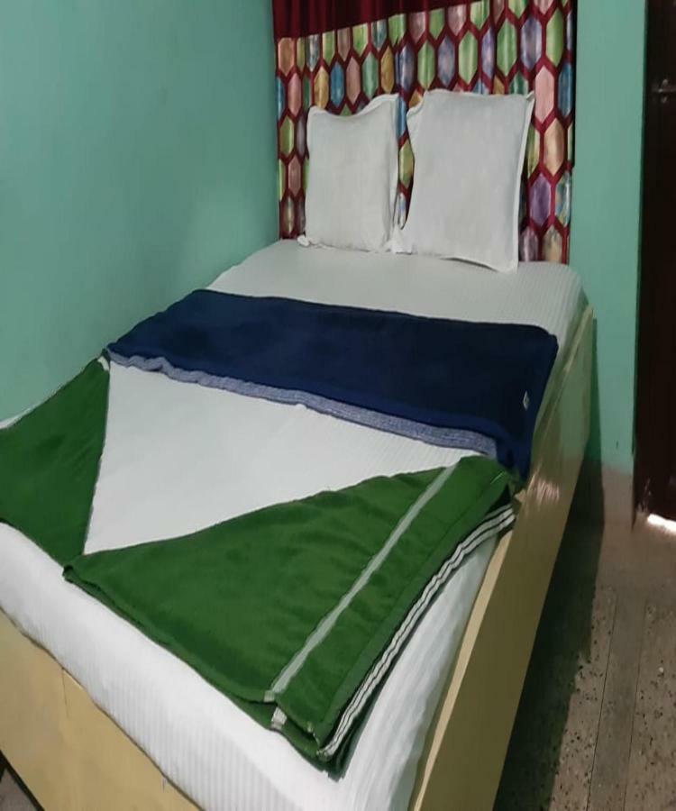 Goroomgo Tapati Villa Puri Εξωτερικό φωτογραφία