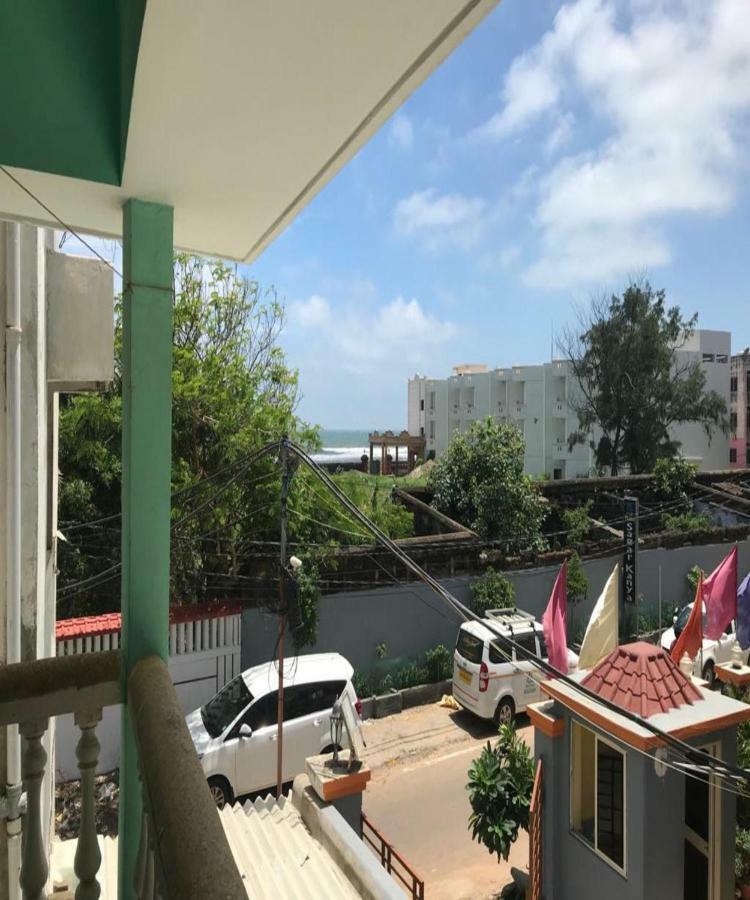 Goroomgo Tapati Villa Puri Εξωτερικό φωτογραφία
