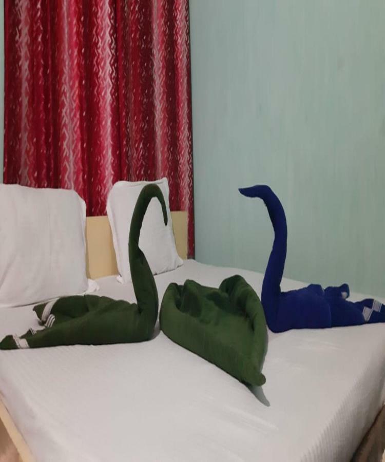 Goroomgo Tapati Villa Puri Εξωτερικό φωτογραφία